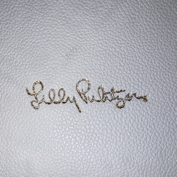 Elegant White Lilly Pulitzer Clutch - Picture 3 of 8